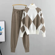 Amelia - Casual Argyle Sweater & Pants Set - Bond Bristol