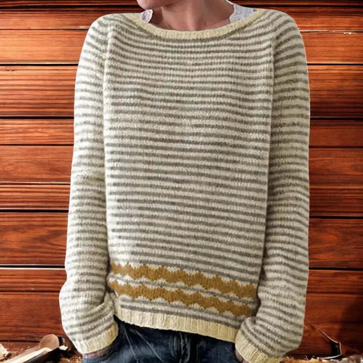 Amelia - Comfortable Sweater
