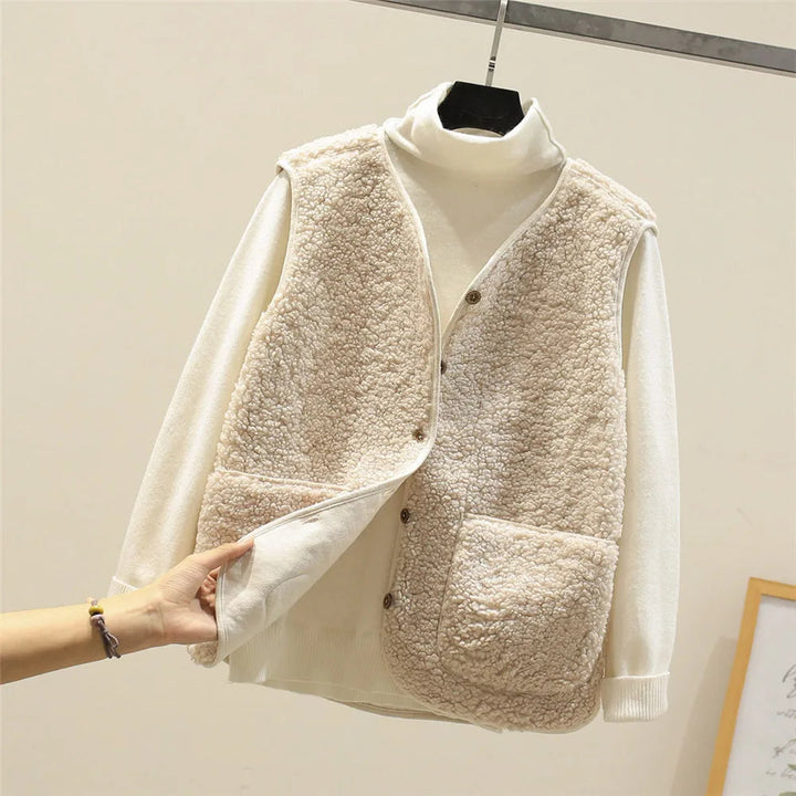 Chloe - Warm Vest