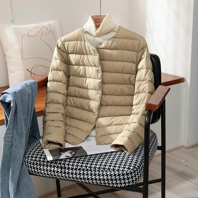 Alina - Elegant Fall Coat - Bond Bristol